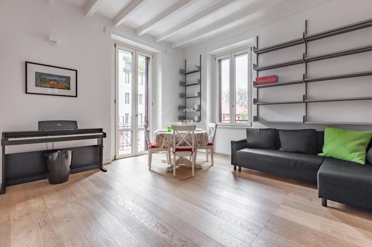 Turro Cozy Apartment Milan Bagian luar foto